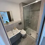 Centre - Parking & Gym - Fast Wifi - Sleeps 8 * York