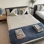 Centre - Parking & Gym - Fast Wifi - Sleeps 8 Appartamento York