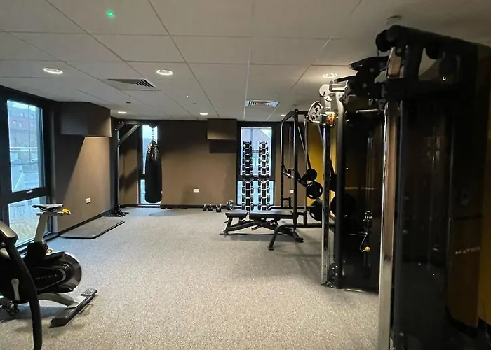 Centre - Parking & Gym - Fast Wifi - Sleeps 8 * ヨーク